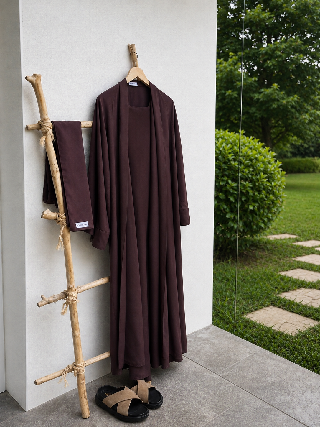 Abaya 3 Piezas — Marrón
